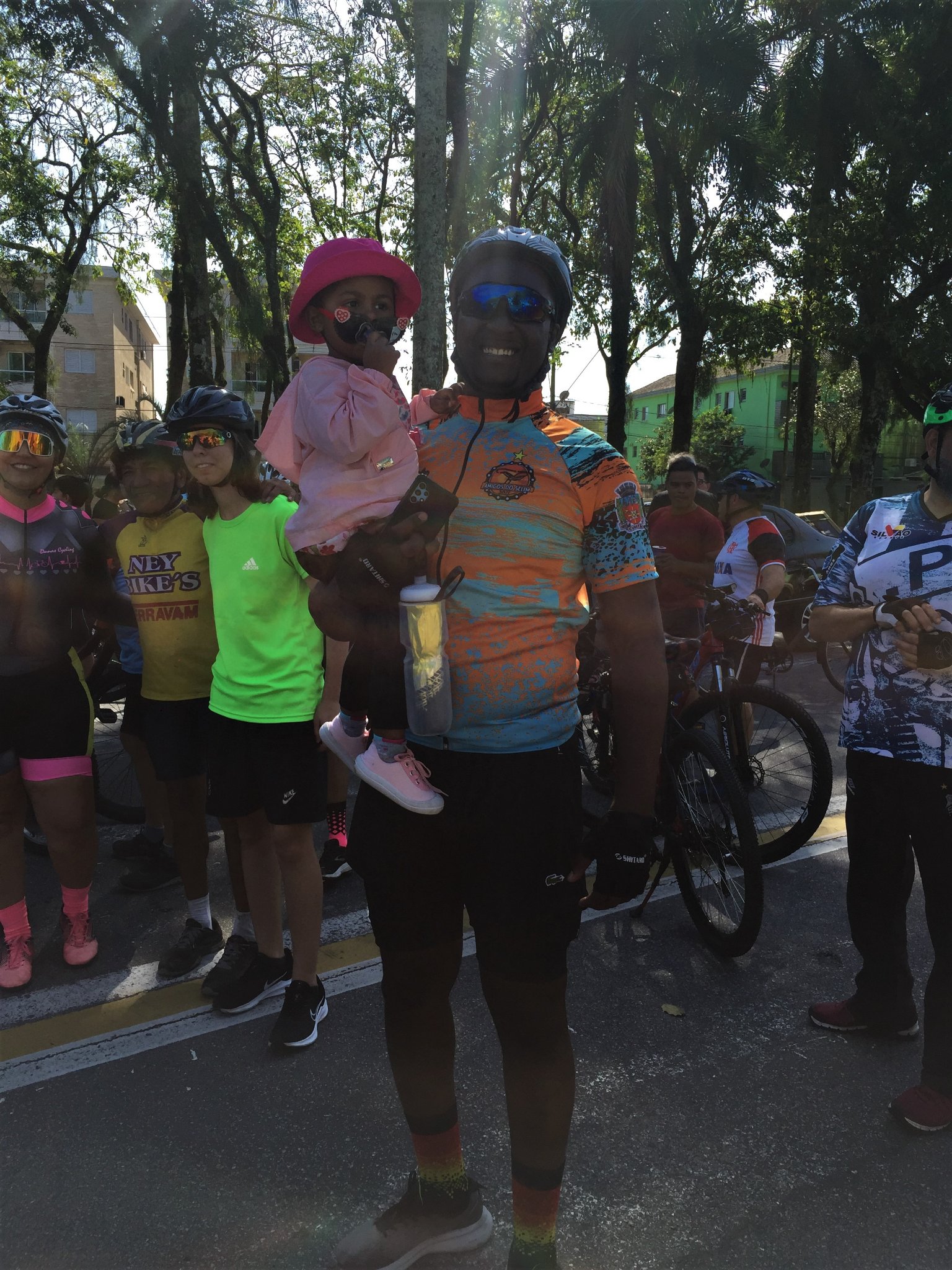 Passeio ciclístico em andamento